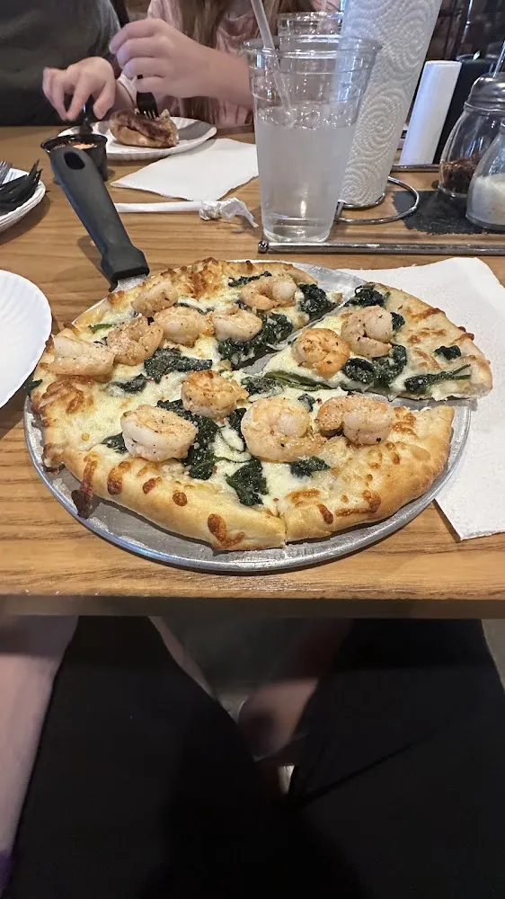 All About the Scamp 10-Inch Pizza